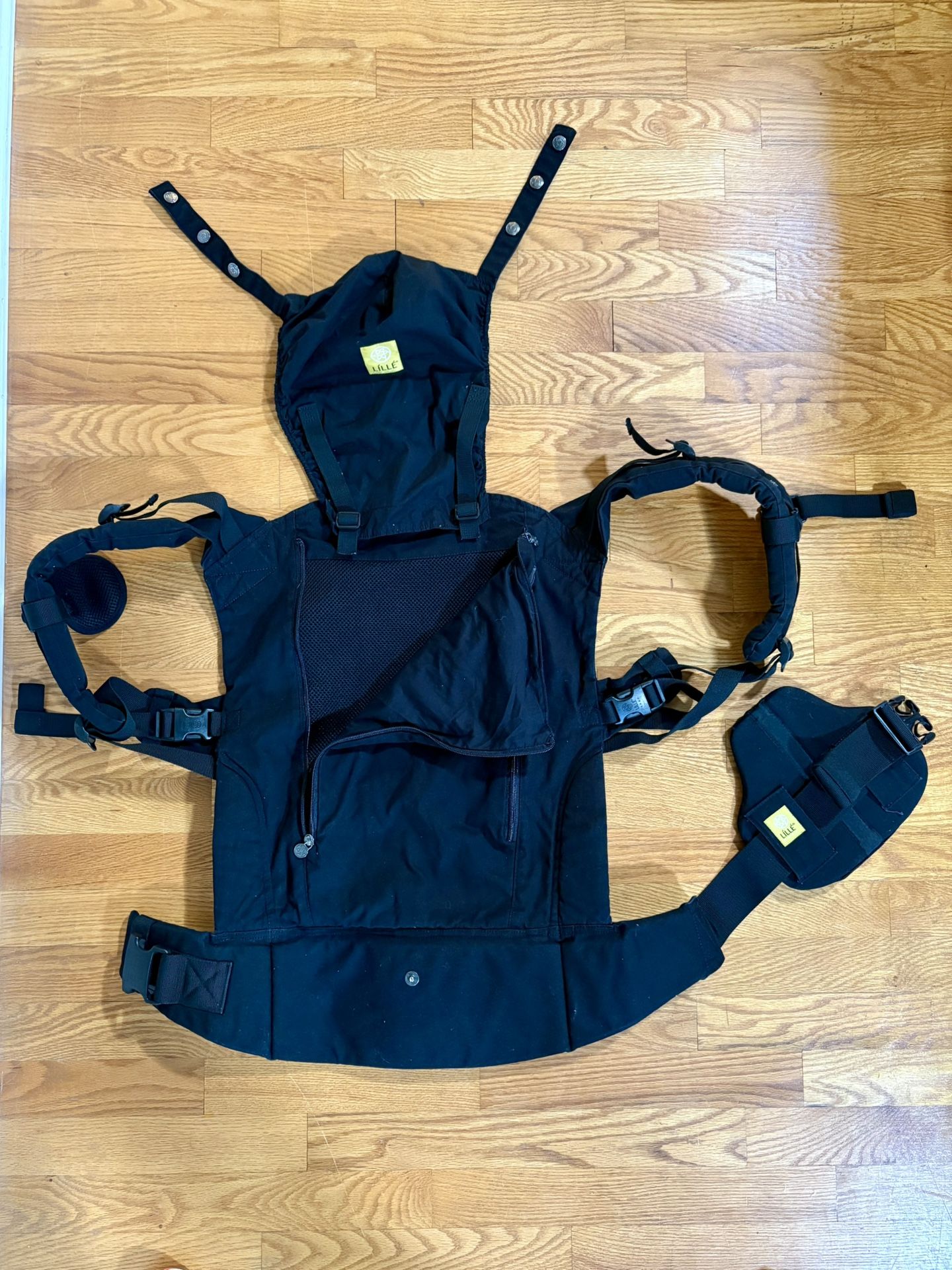 Lillie Baby Carrier