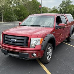 2010 Ford F150 Supercrew 4X4 Pickup