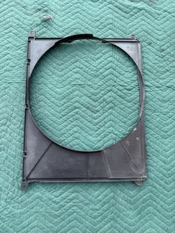 BMW E30 Fan Shroud Genuine BMW 88-93 325i