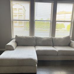 2pc Right Arm Chaise Sectional