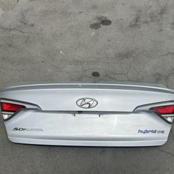 2016-2017 Hyundai Sonata 2.0 Hybrid Trunk LID