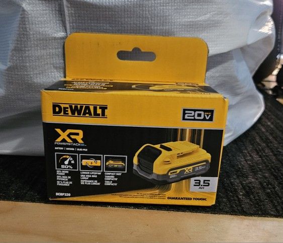 DEWALT XR POWERSTACK 3.5 AH BATTERY