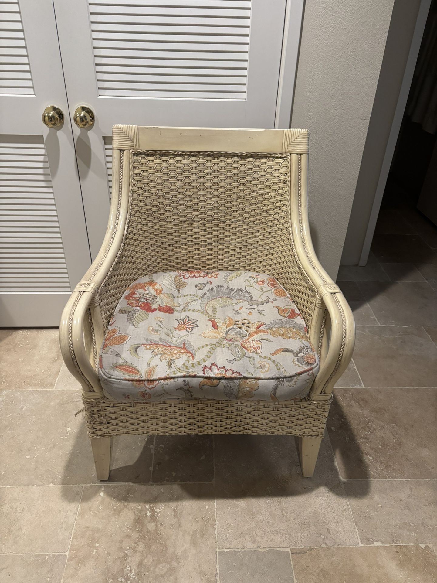 Wicker Chair - Indoor