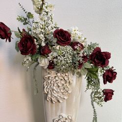Red Rose Flower Arrangement - Arreglo floral de rosas rojas porcelain vase