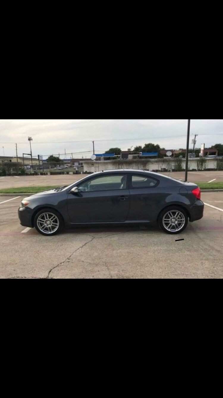 Toyota Scion tC 2006 con tan solo 94 mil millas standard 5 speed muy