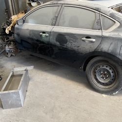 Nisan Altima 2018 Puertas Completas  100 Cada Una