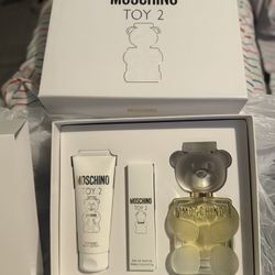 Moschino 3 Piece gift set