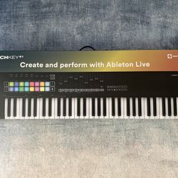 Novation Launchkey 61 [MK3] MIDI Keyboard Controller