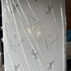 Queen Mattress Memory Foam