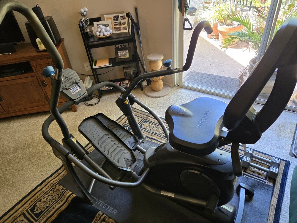 Teeter FreeStep Model LT3 - Main Image