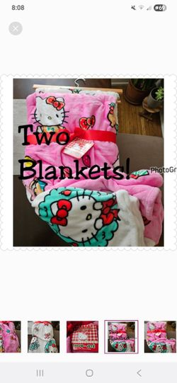 Hello Kitty Set Of Two Christmas Blankets 