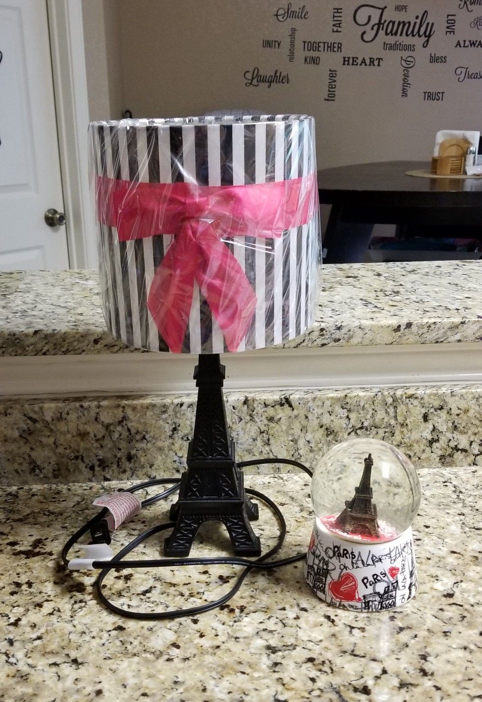 Eiffel Tower Lamp w/ Pink Bow & Paris Snowglobe (2 pics)