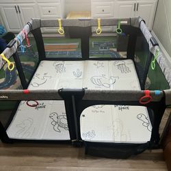 Play Pen With Accessories 
