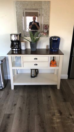 Breakfast Area Table