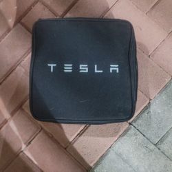 Tesla Charger