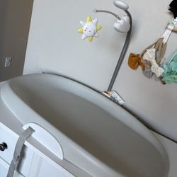 Skip hop changing pad - Like New