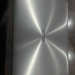 ASUS Laptop 