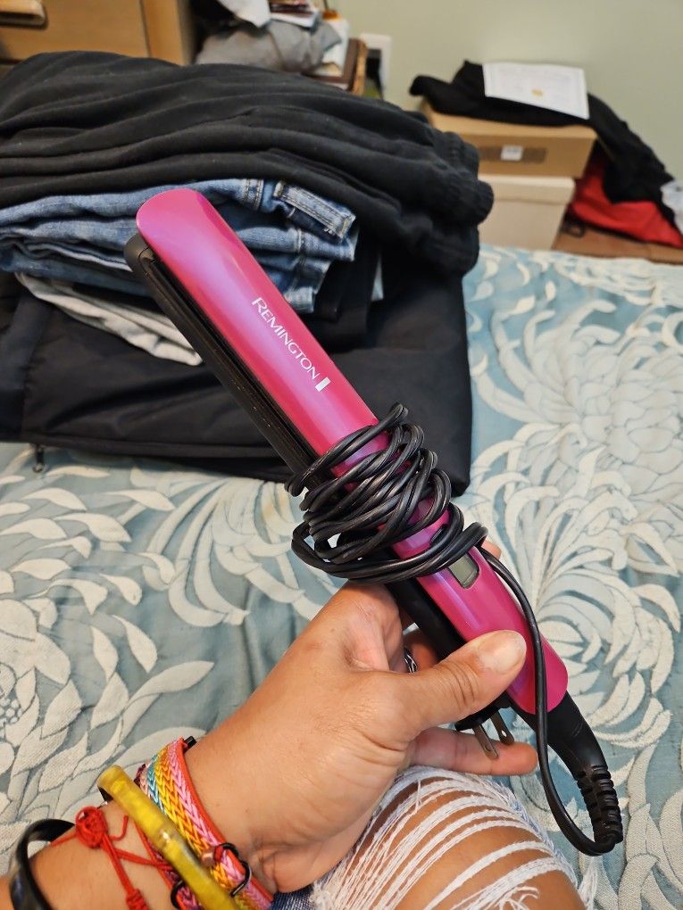 Remington Flat Iron