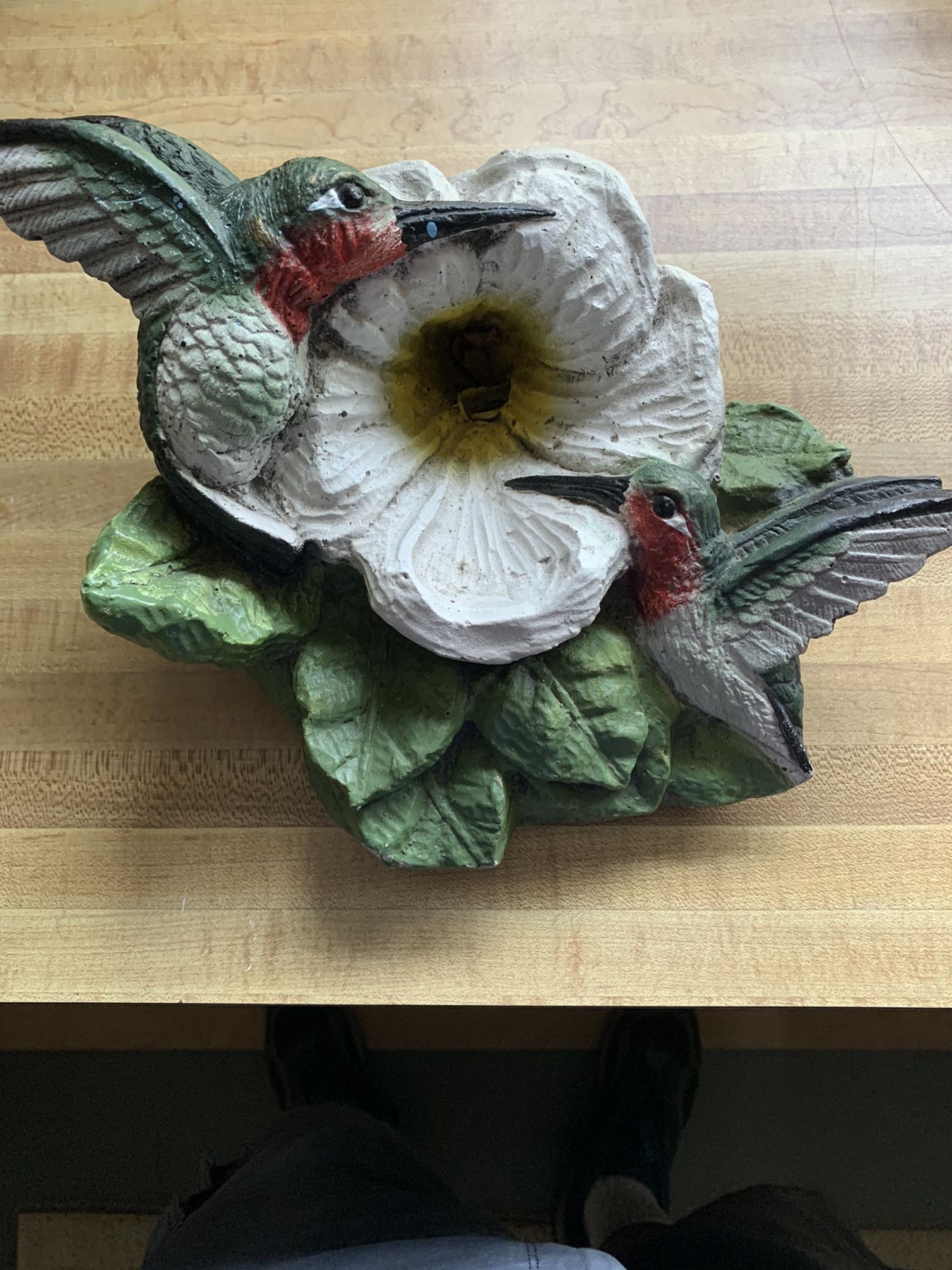 Hummingbirds Garden Art Fountain