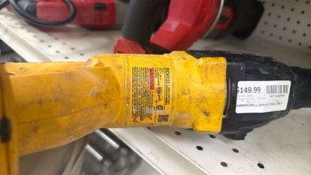 DEWALT 1” (26mm) SDS PLUS BRUSHLESS HAMMER model DCH133