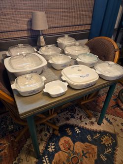 Corningware with lids