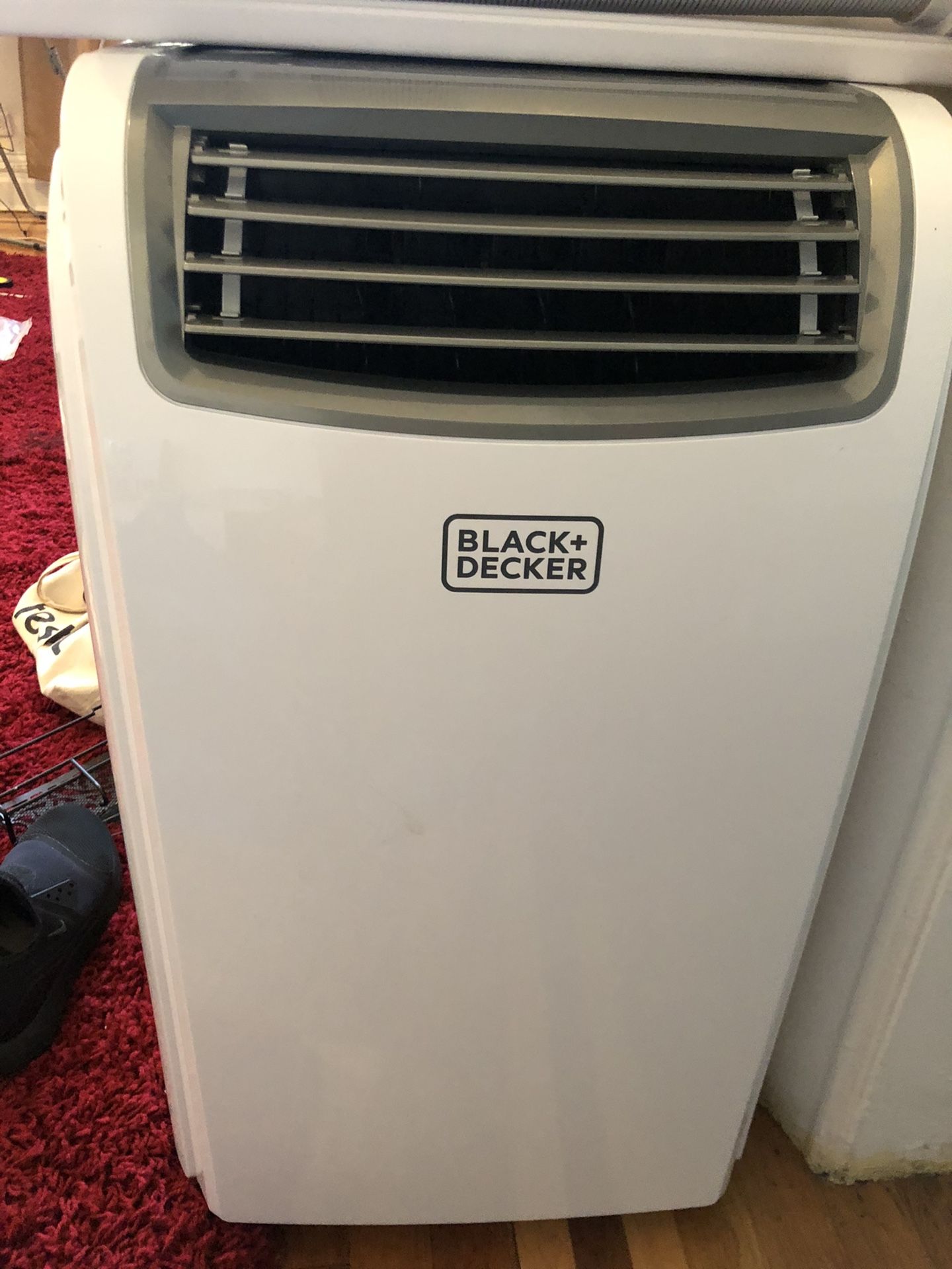 BLACK AND DECKER PORTABLE AIR CONDITIONER (SERIOUS INQUIRES ONLY)