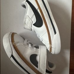 Nike Toddler's Court Legacy Shoes White/Desert Ochre DA5382-102 Size US:6C