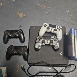 ps4 + 4 controllers and 20+ games