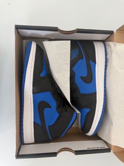 Air Jordan 1 MID (GS) , Size 4.5Y