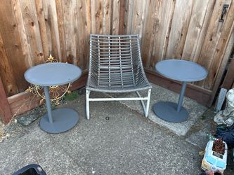 Single Seat Patio Set with 2 Tables
