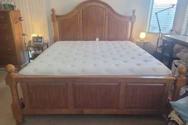 King Size Bedroom Solid Wood Set
