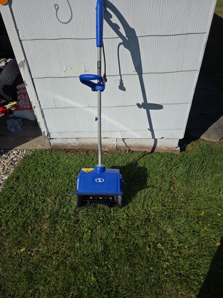 Snow Joe Electric Snow Shovel New