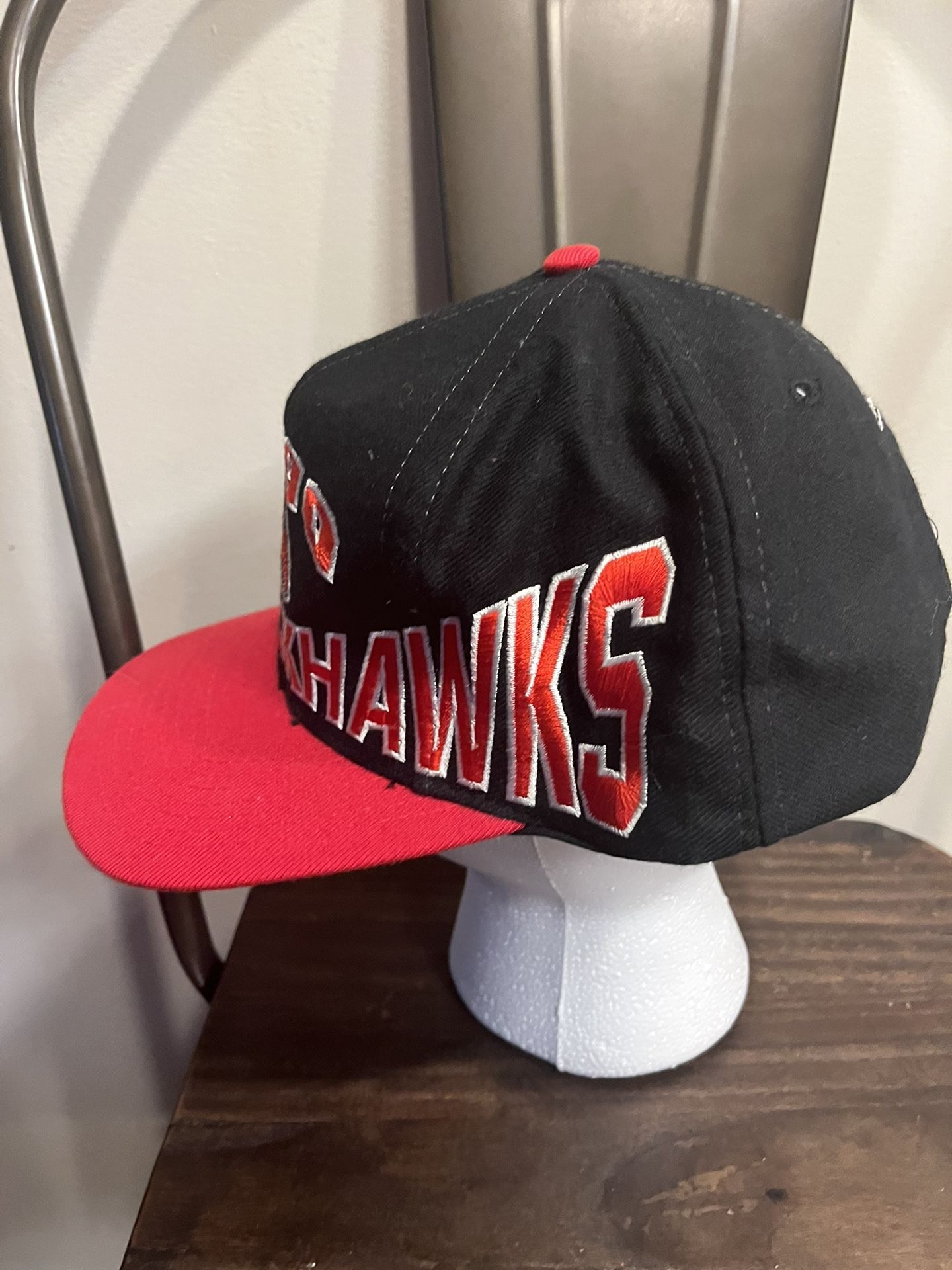 1990's CHICAGO BLACKHAWKS SNAPBACK HAT NHL APEX ONE VINTAGE HOCKEY 