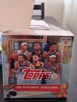 Topps Holiday Mega Box 2025/26
