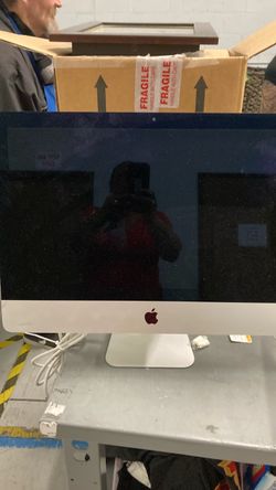 Apple computer