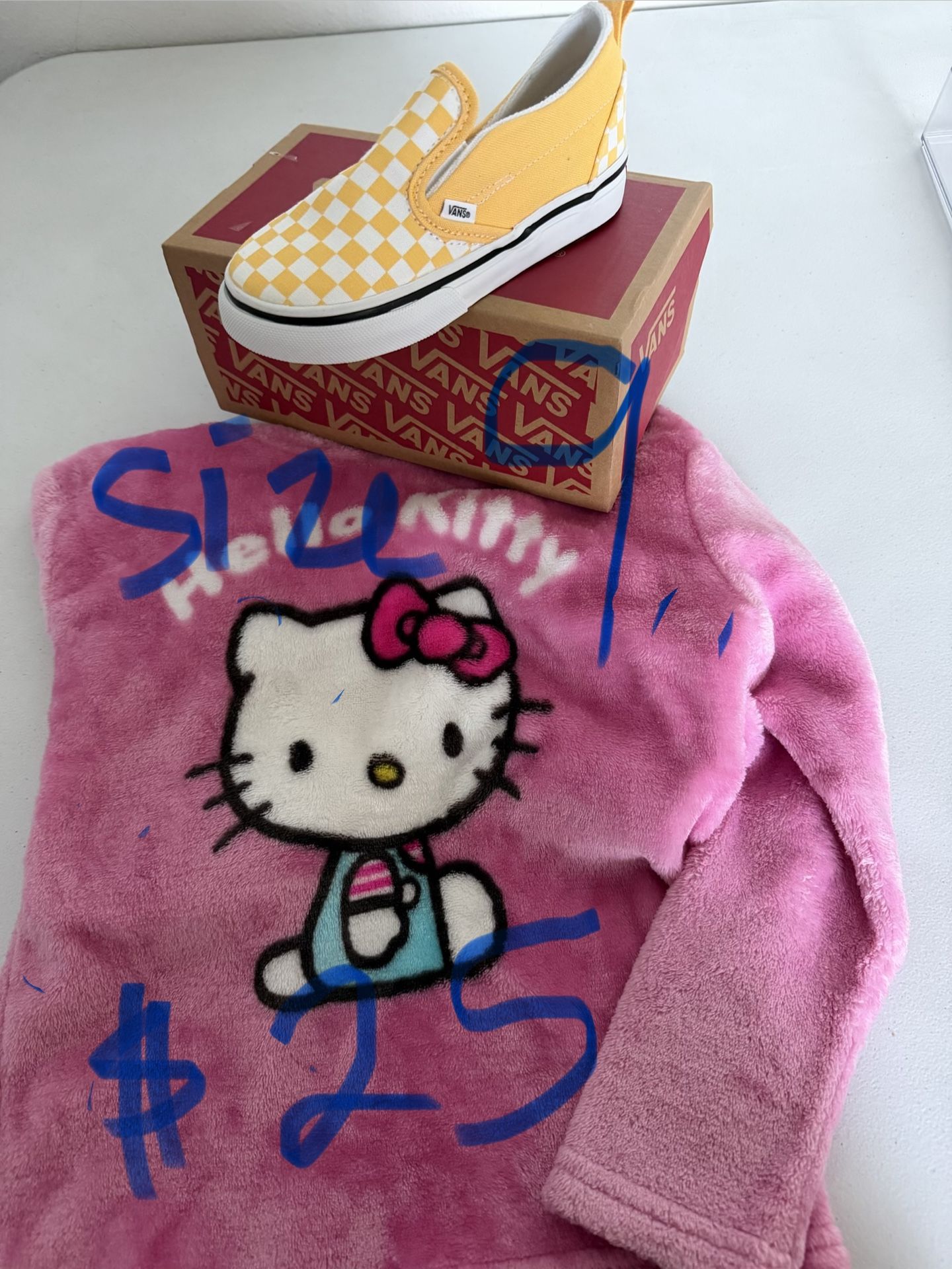 Girl Sweater & Girl Shoes Vans Size 9