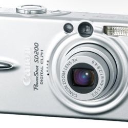 PowerShot SD200 CAMERA!