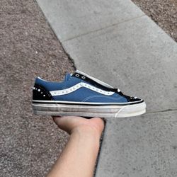 Vans Old Skool Pearlized pack Navy Blue 💍 Size 5y, 6y, and 7y  $180