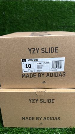 Adidas YZY slide bone Size 10