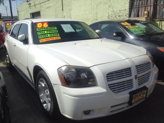 Dodge magnum 2006 acepto cambios