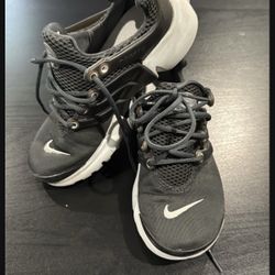 Nike Presto Kids Size 1Y