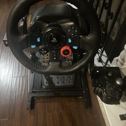 Logitec G29 Driving Wheel/Shifter/Pedals/Stand