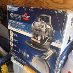 BISSEL GREEN HYDRO STEAM CLEANER NEW