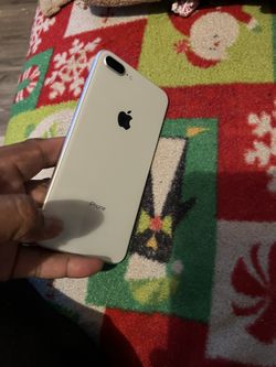 iPhone 8 Plu 64 Gb unlocked