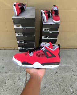 Air Jordan Toro 4