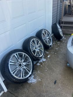 Chrome wheels and tires