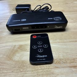 Rocketfish 4-Port HDMI Selector HDMI 3D Black