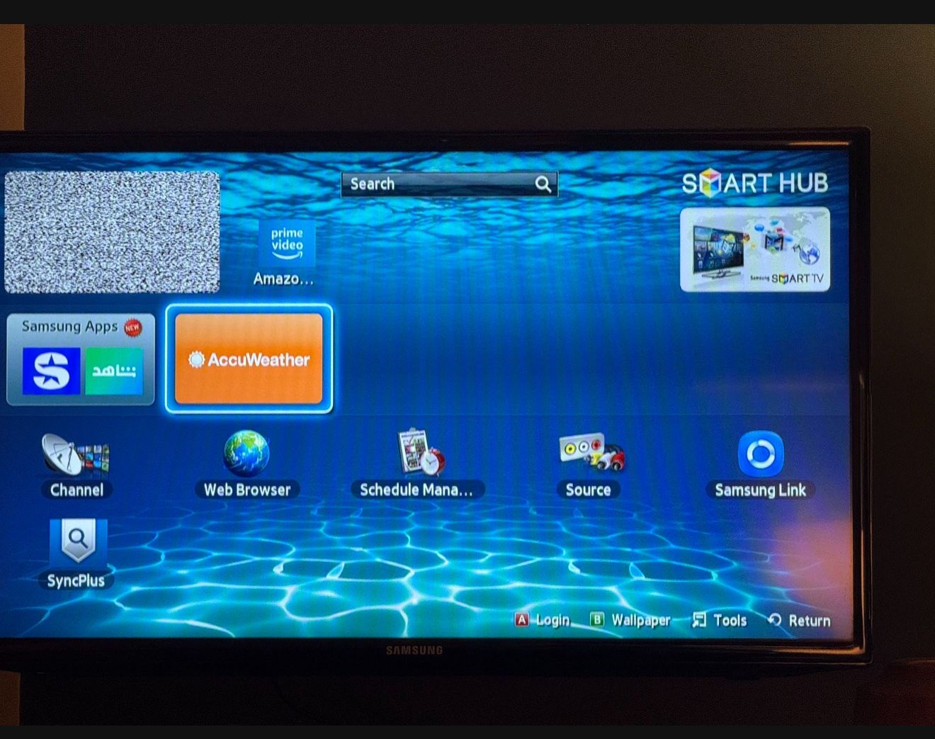 Samsung 32” Smart TV