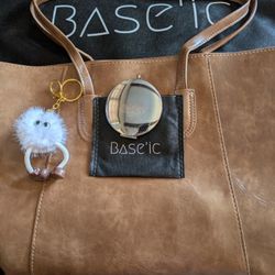 Base'ic beautiful Women's Purse 