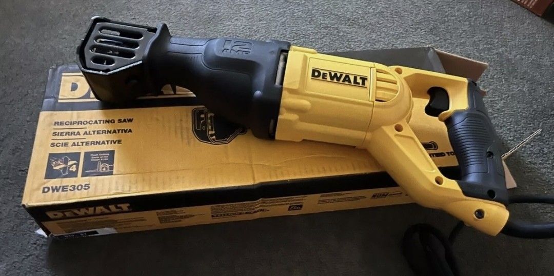 DeWalt reciprocating saw